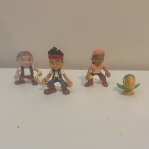 Disney Jake & Neverland Pirates Izzy Skully Cubby 3" Figure Mattel Lot of 4